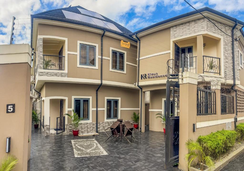 Budova, kde se apartmán nachází