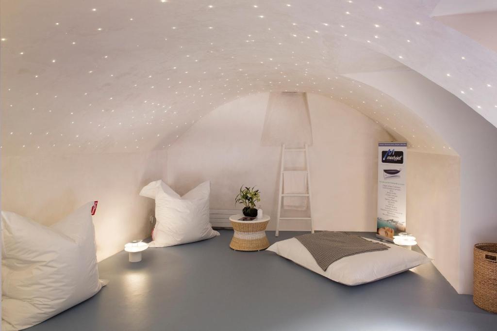 Hotel Mademoiselle - Resim 6