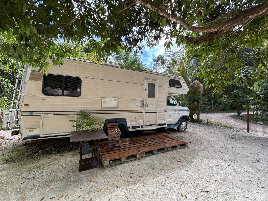 Fotografie z fotogalerie ubytování Momotoh Camper v destinaci Xpujil