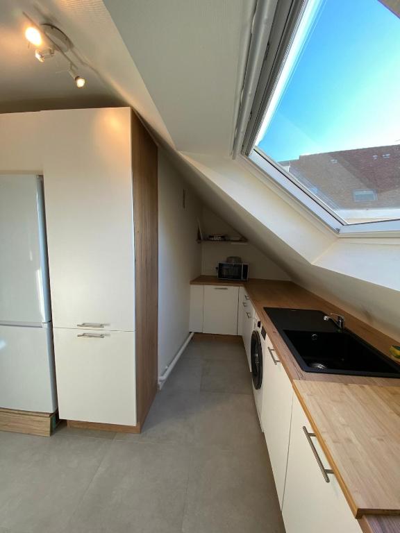 HYPERCENTRE - Petite Venise - Appartement rénové 2 chambres – photo 15
