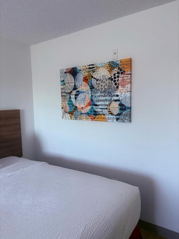 Microtel Inn & Suites by Wyndham Denver Airport photo