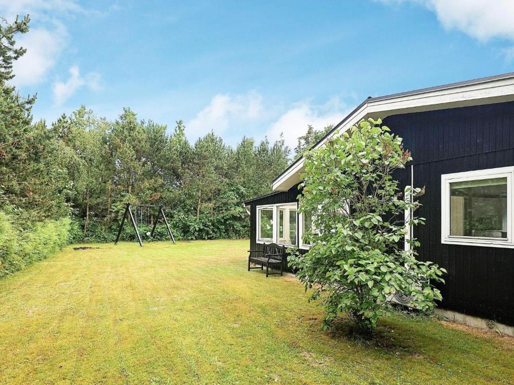 Zahrada ubytování Holiday home Hals CXXIX