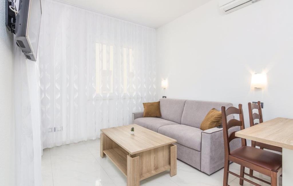 Posedenie v ubytovaní Funtana Appartements an der 1 Reihe vom Meer