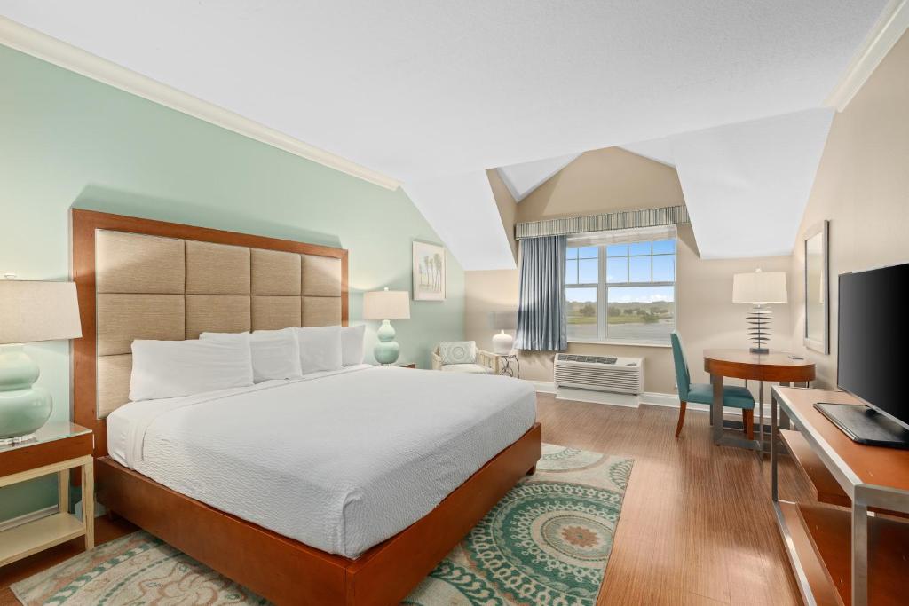 The Waterfront Inn - 