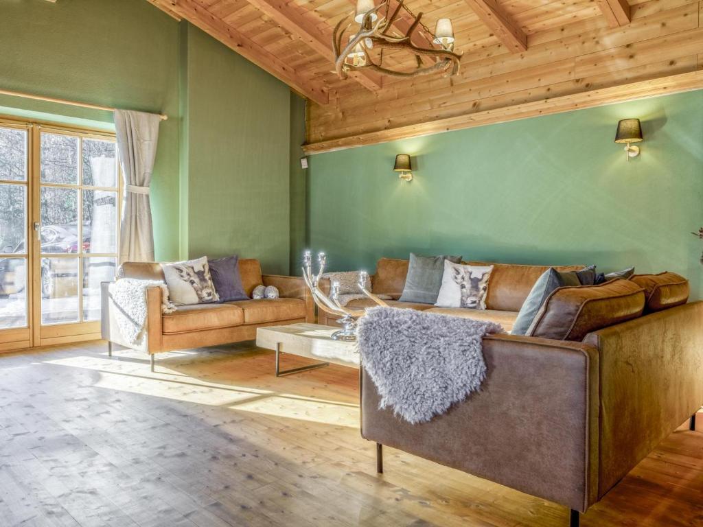 Posezení v ubytování Kitz Hills Chalet Mondschein