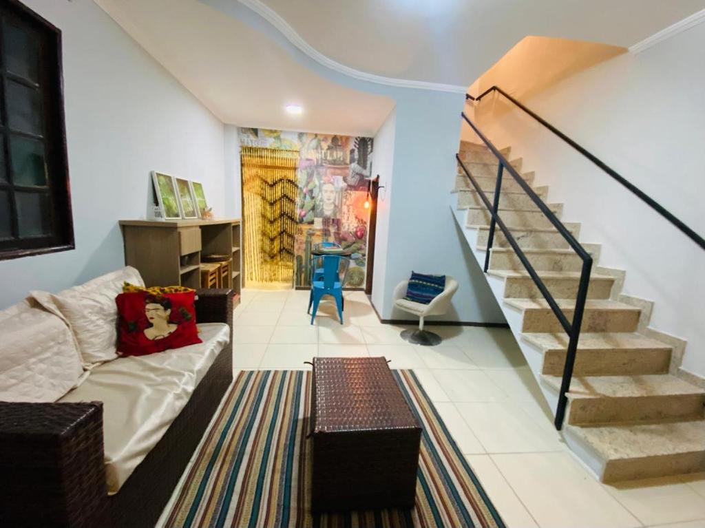 Ruang duduk di Casa em Penedo - Condomínio