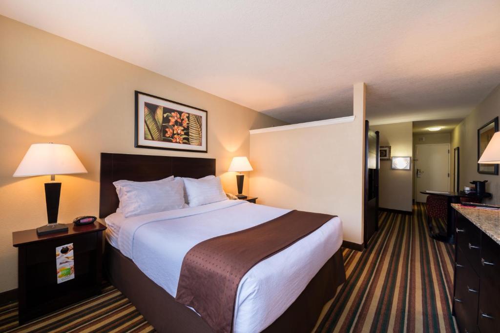 Holiday Inn & Suites Orlando SW - Celebration Area, an IHG Hotel - 