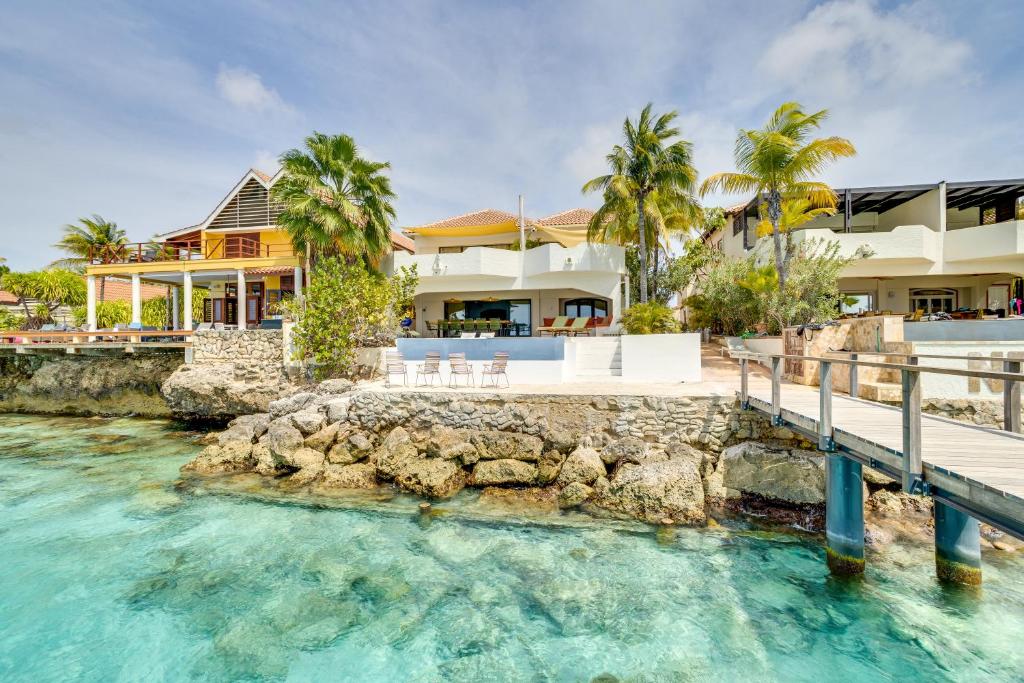 Πισίνα στο ή κοντά στο Oceanfront Villa Mingo Bonaire