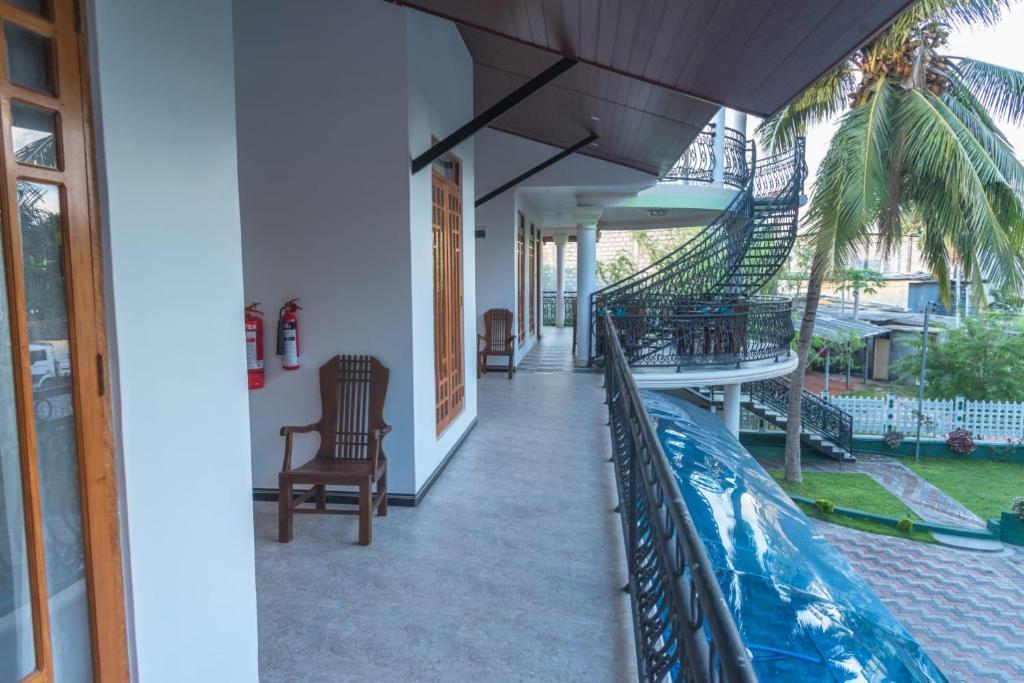Balkón nebo terasa v ubytování L S Lanka Boutique Hotel
