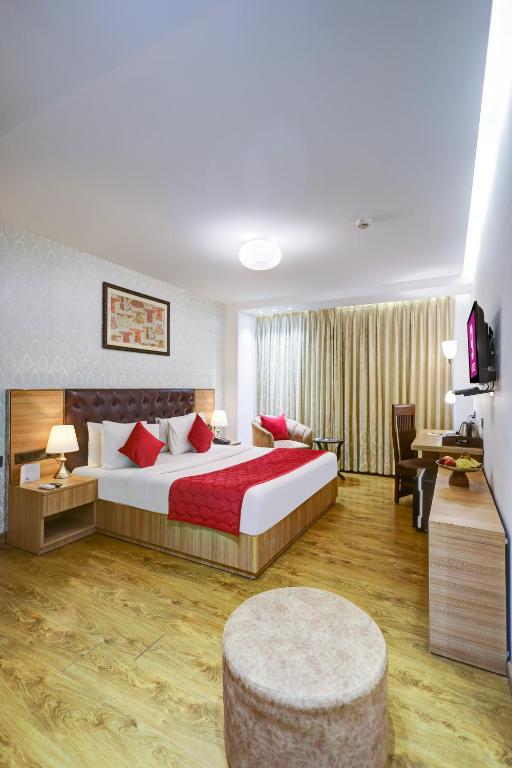Postel nebo postele na pokoji v ubytování Hotel 91 Huda City Centre