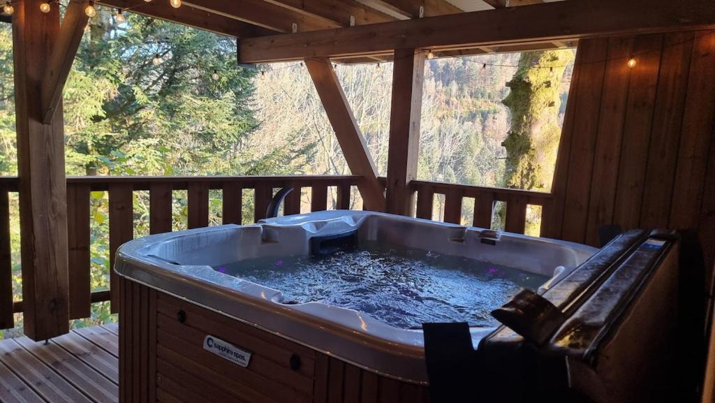 Fotografie z fotogalerie ubytování Chalet le Dahu-Calm-Jacuzzi-Free parking lot v destinaci La Bresse