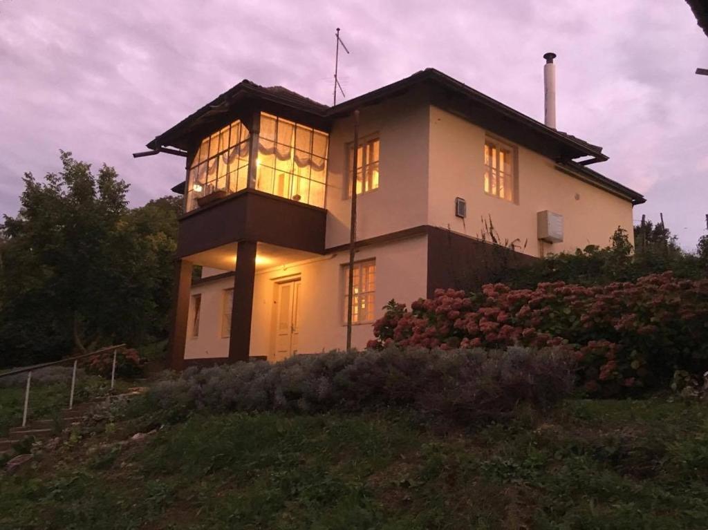 a large house with the light shining on it at Villa Mila in Ludbreg