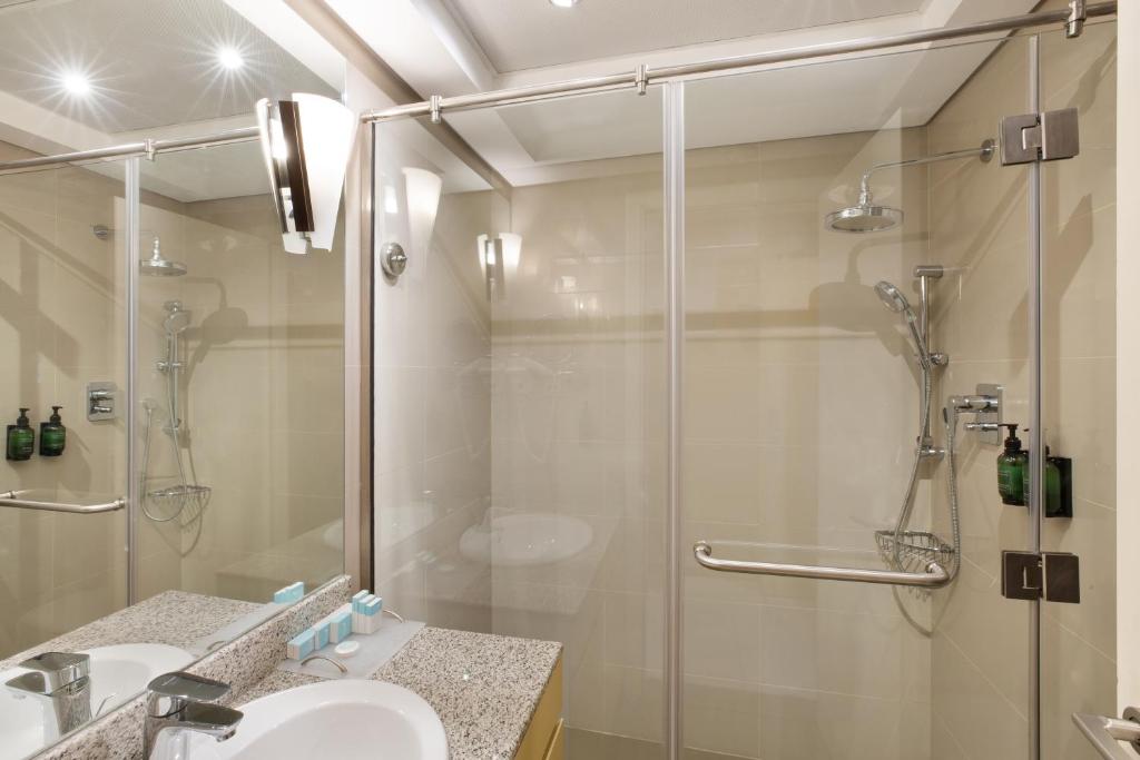 Royal Continental Hotel - Resim 21