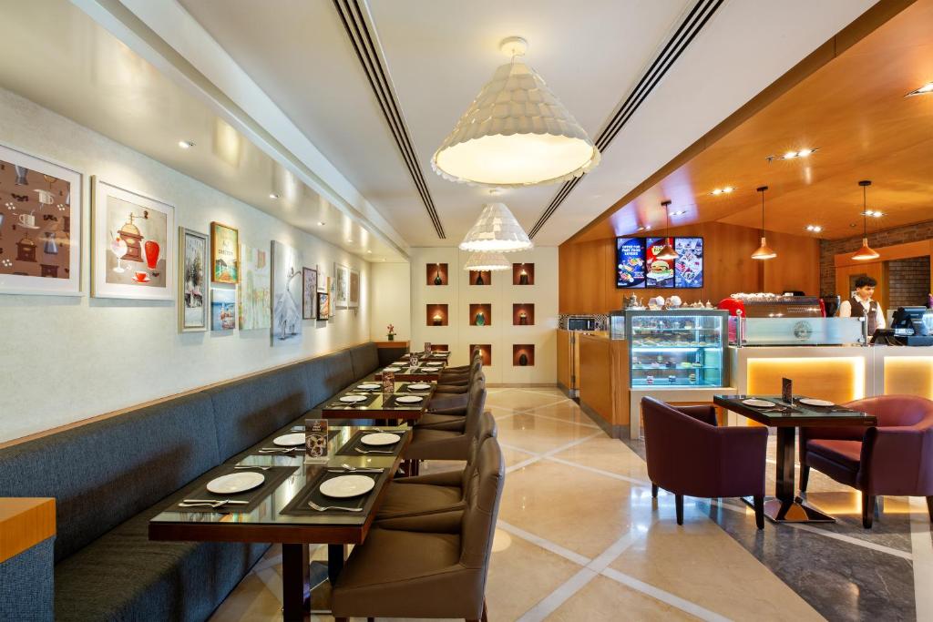 Royal Continental Hotel - Resim 30