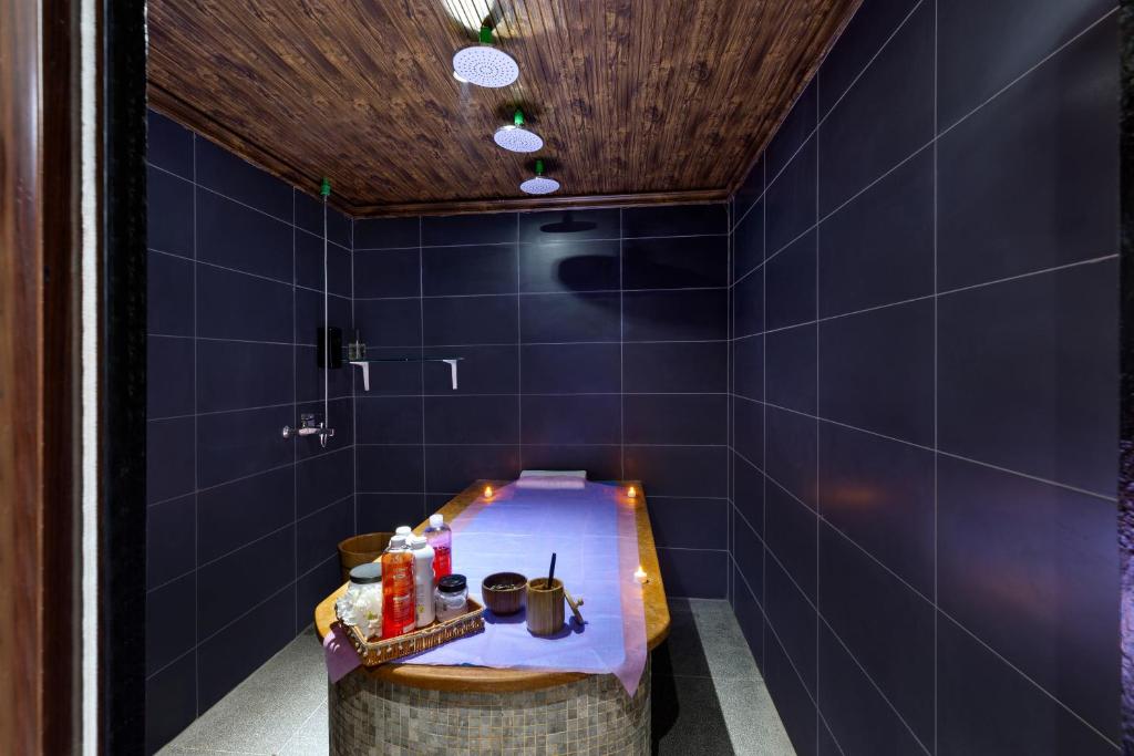 Royal Continental Hotel - Resim 39