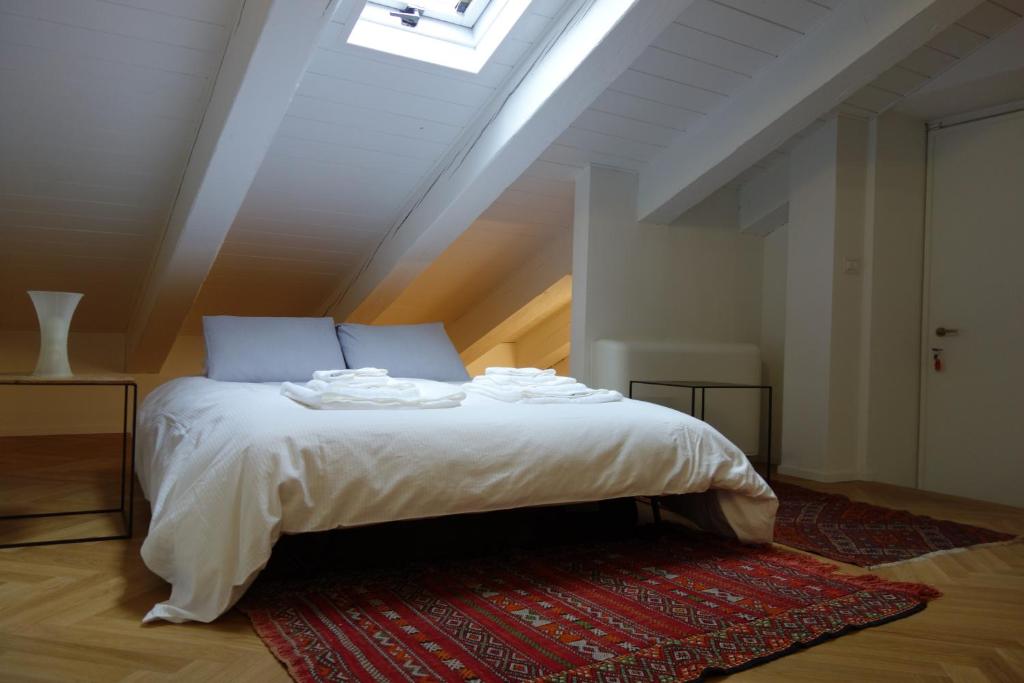 Charming suite on the roofs of Navigli