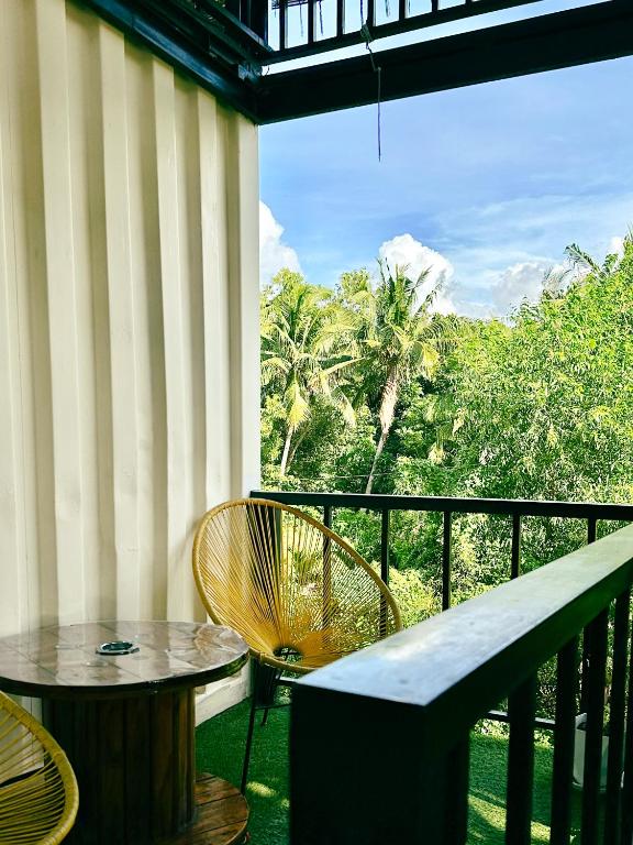 Balkon ili terasa u objektu Pig Dive Hostel Moalboal