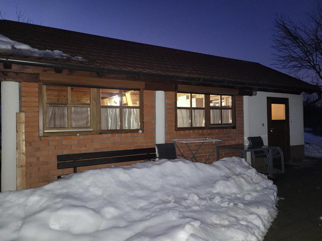 Budova, v ktorej sa dovolenkový dom nachádza