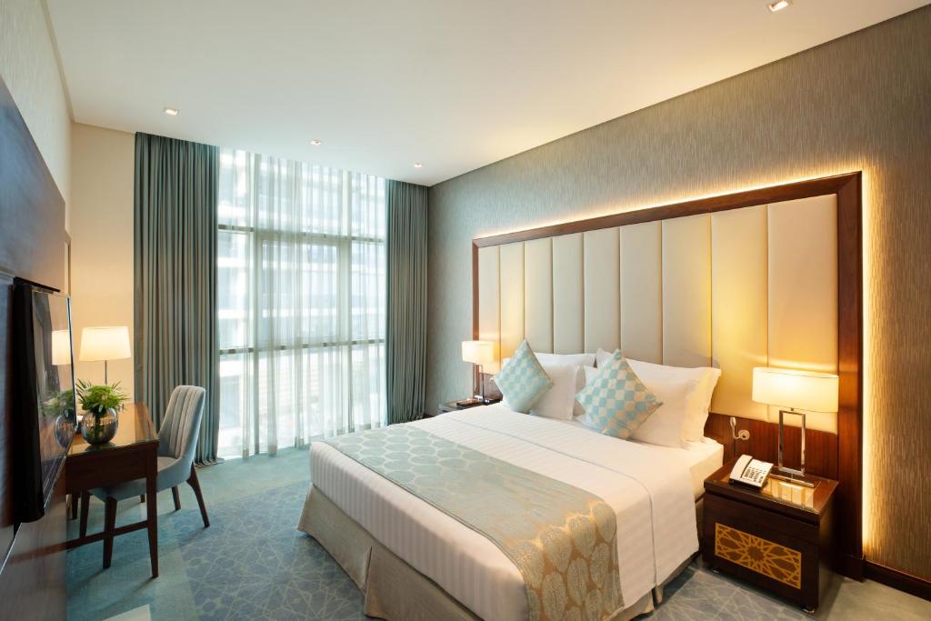 
Two Bedroom Apartment Burj Khalifa View
