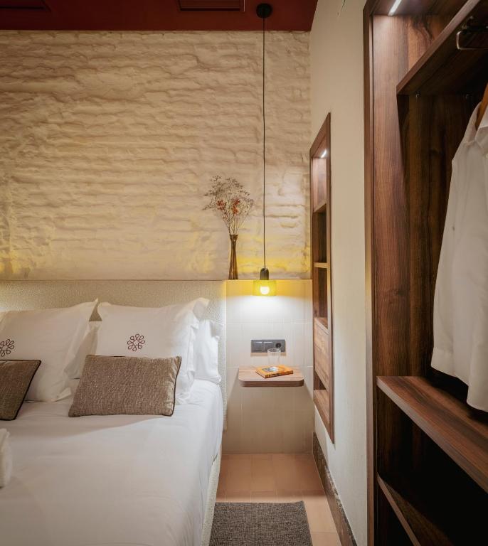 LIRIUM Casa Patio - 16