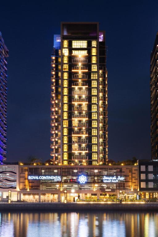 Royal Continental Suites Business Bay - Deluxe Apartments - Resim 33