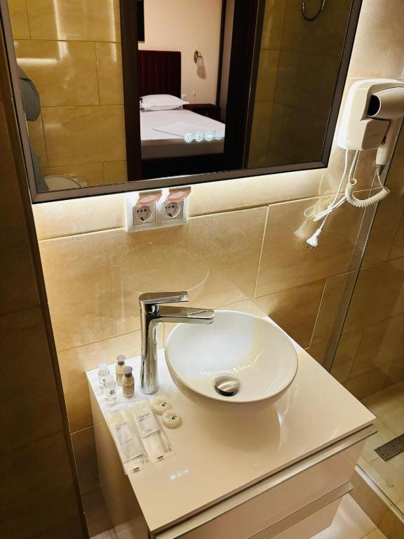 Mellis Boutique - Resim 15