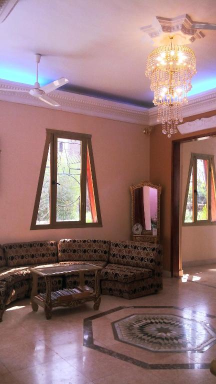 A seating area at Pyramids Luxor Hotel & SPA