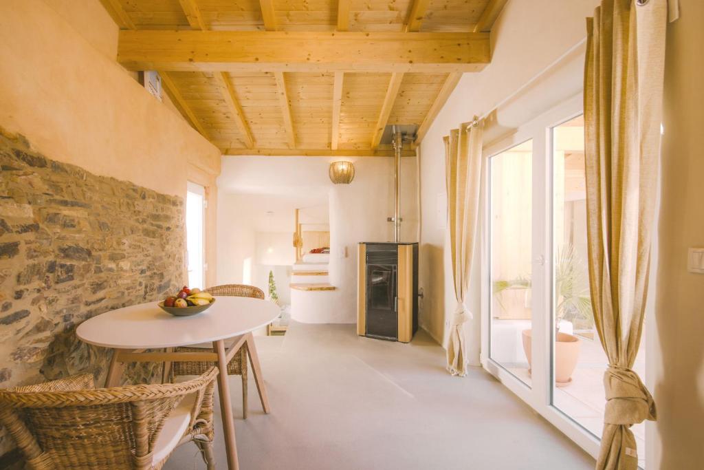 Un pat sau paturi într-o cameră la Casa de Malee