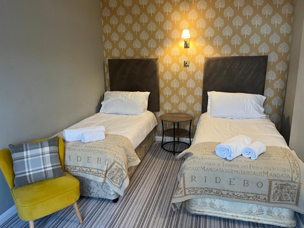 Letto o letti in una camera di The Ardingly Inn