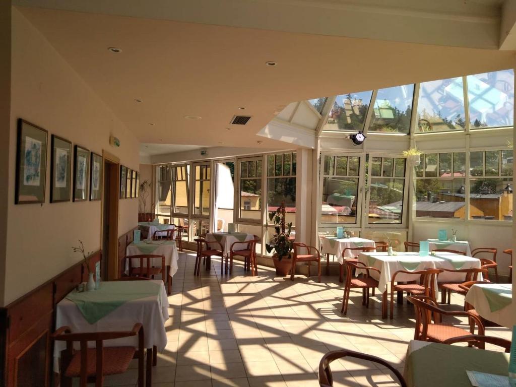 Hotel Flora - Resim 36