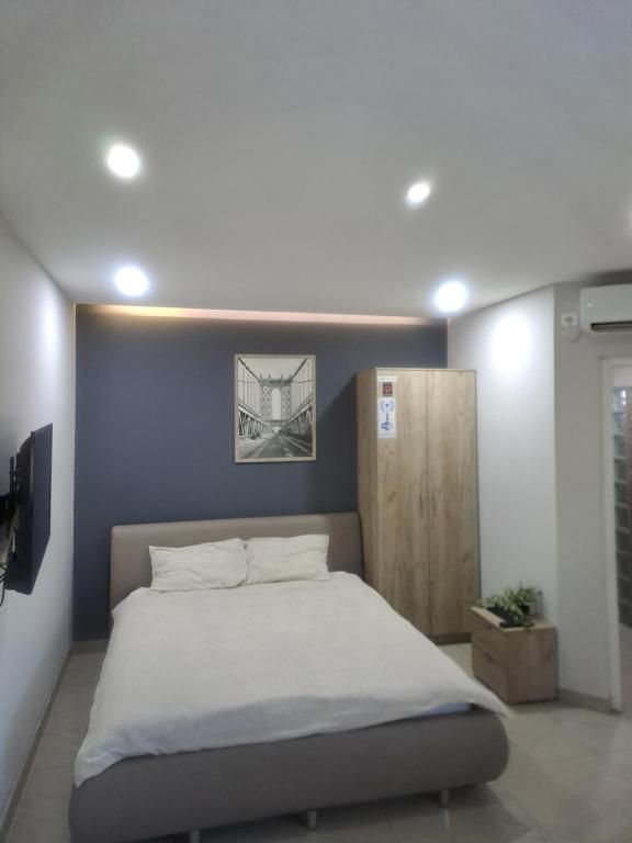 Postel nebo postele na pokoji v ubytování Lena lux