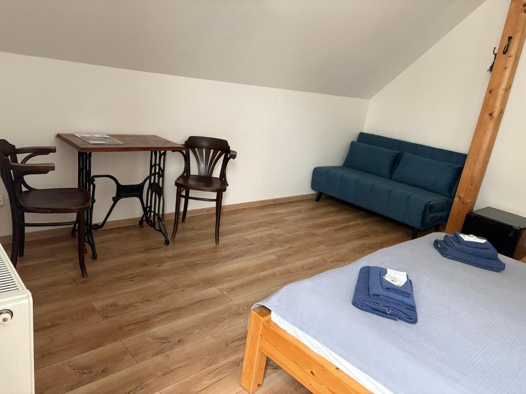Statek Krkavčí Hora - Family Room