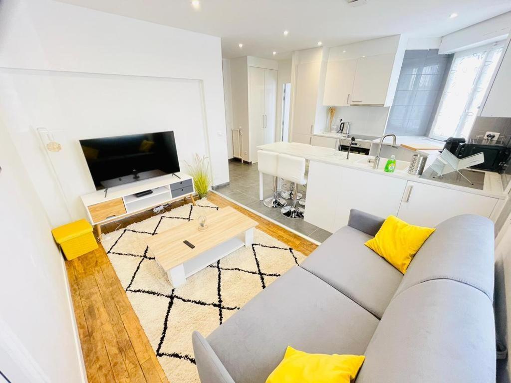 Photo de la galerie de l'établissement SATURNE - Modern flat next to Annemasse Station, à Annemasse