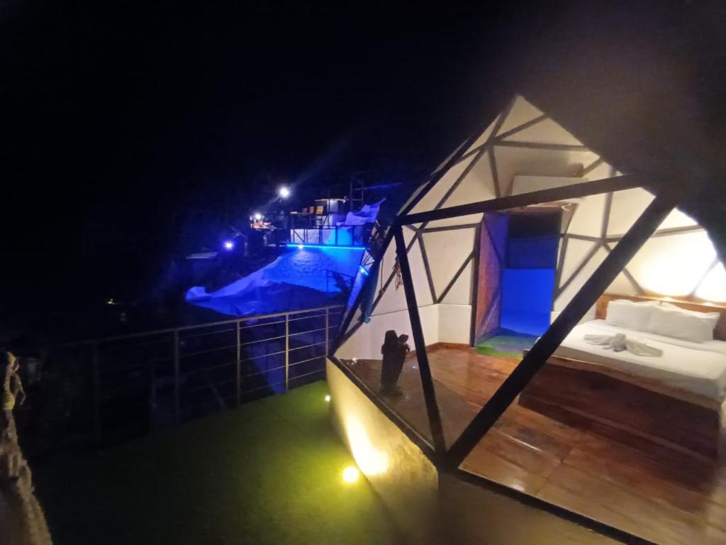 Bazén v ubytování Glamping Tomaselli nebo v jeho okolí