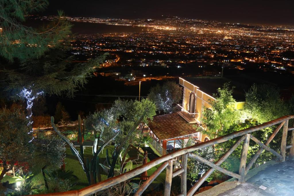 Fotografie z fotogalerie ubytování La Dimora le Fumarole Rooms v destinaci Ercolano