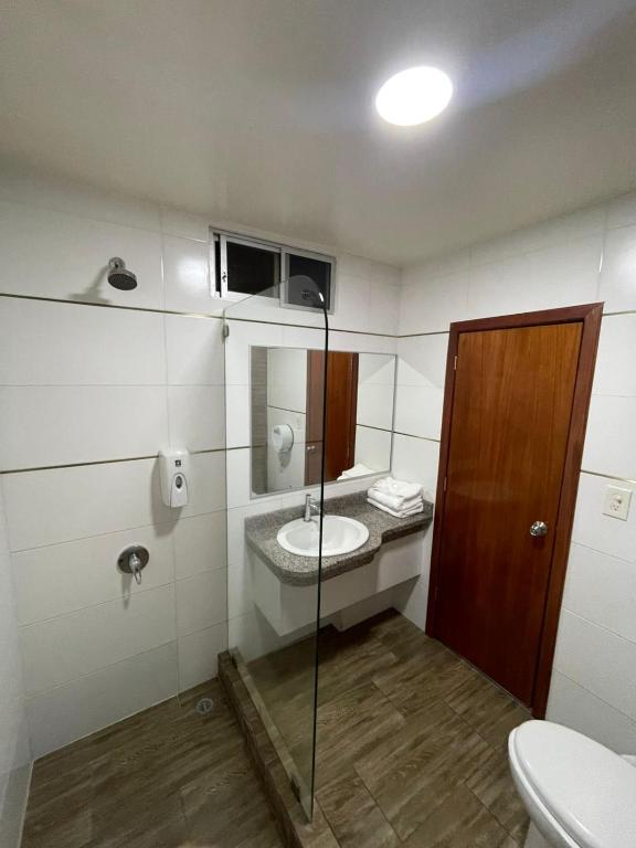 Koupelna v ubytování Fortune Hotel