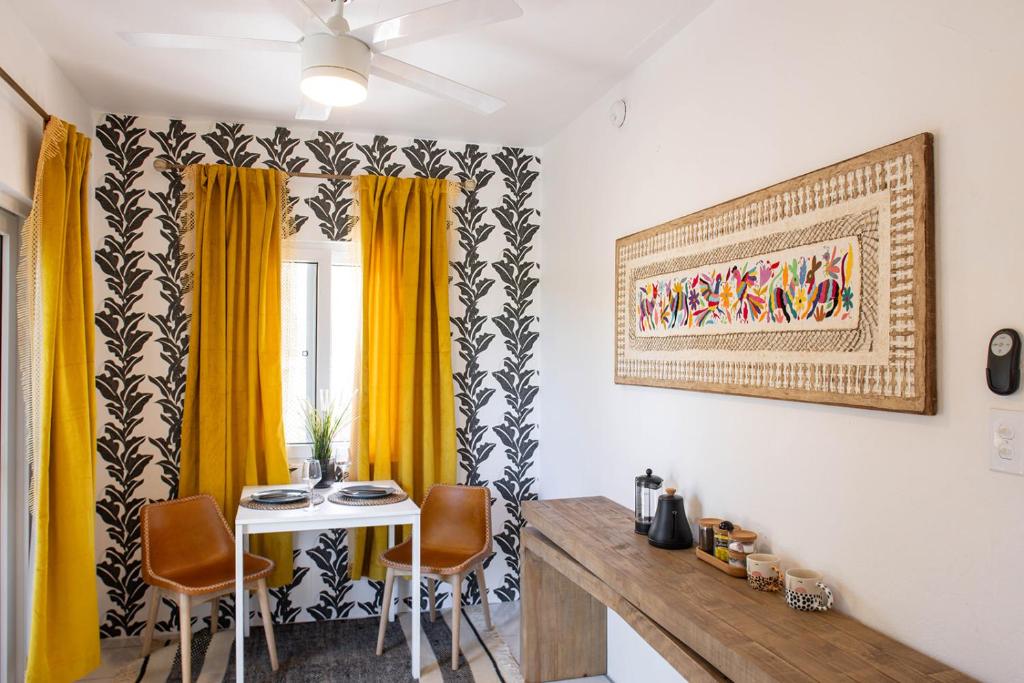 Fotografie z fotogalerie ubytování The Flamingo House v destinaci Contant