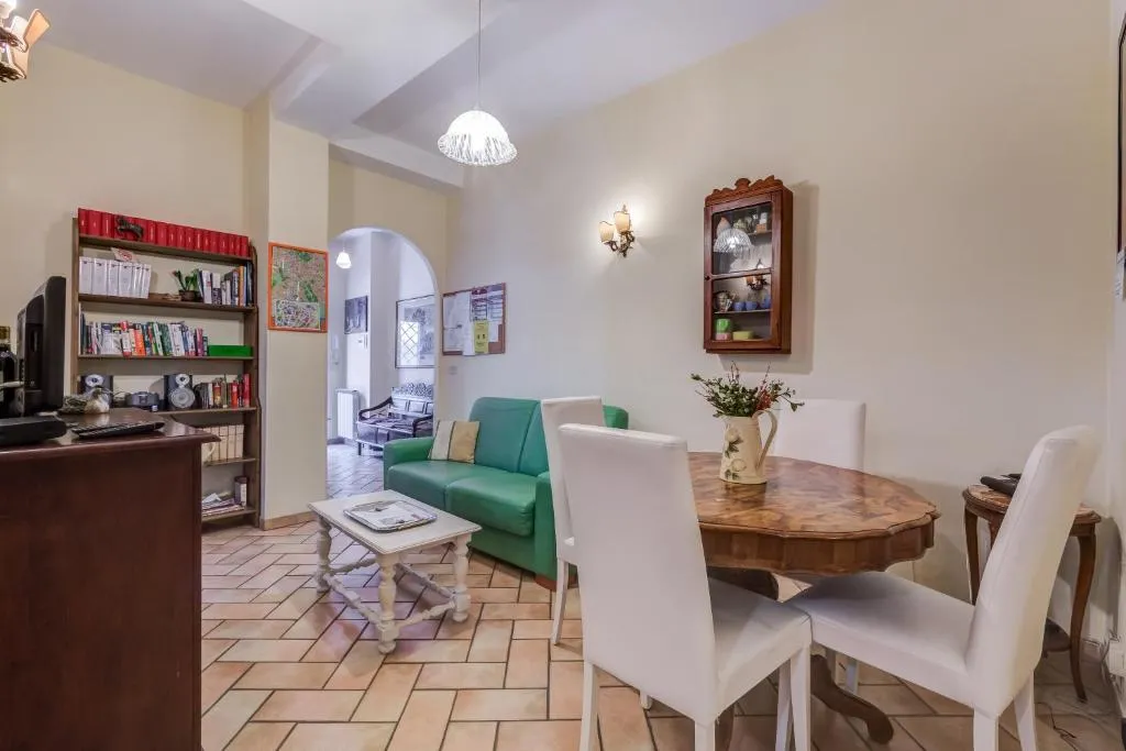 Casa Glorioso, Roma, Italia