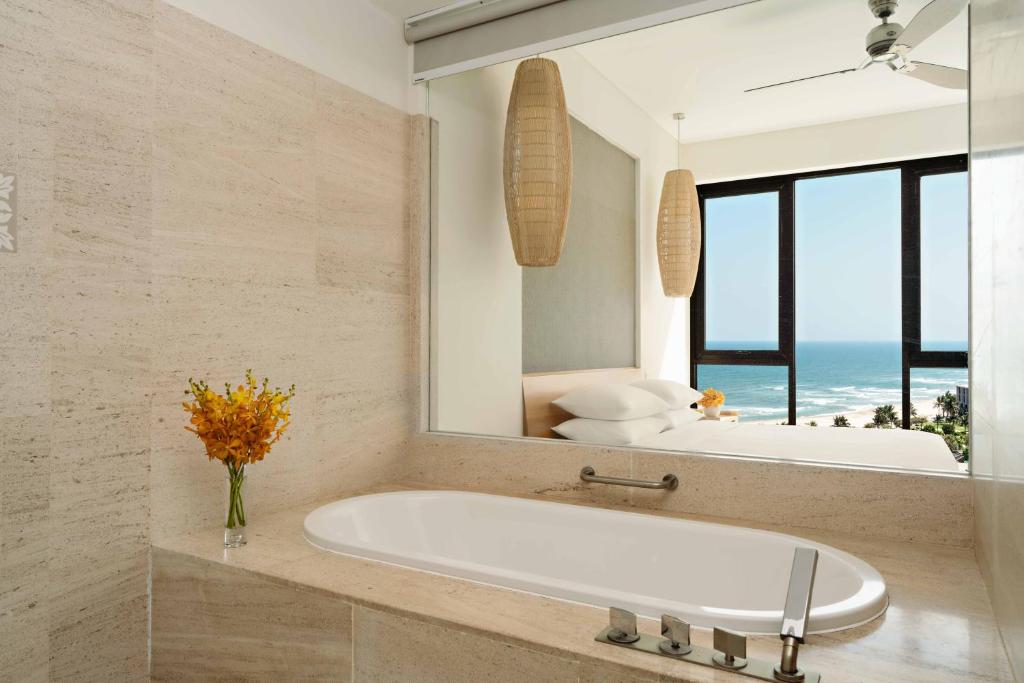 Dinh Thự 1 Phòng Ngủ Nhìn Ra Biển