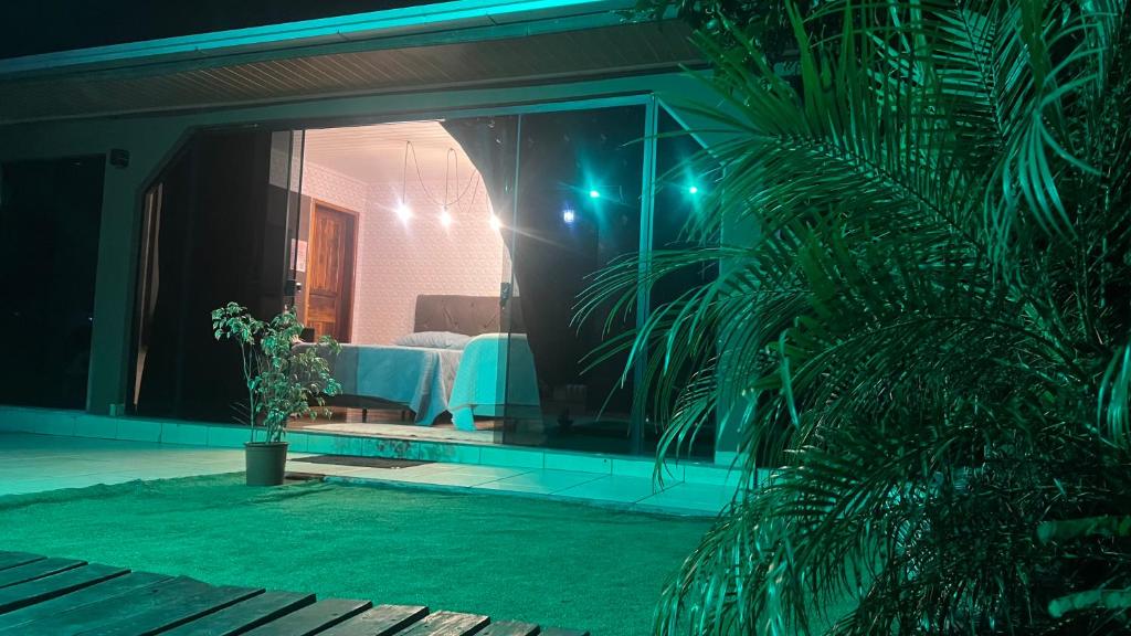 Aed väljaspool majutusasutust Quarto Aconchegante N 1
