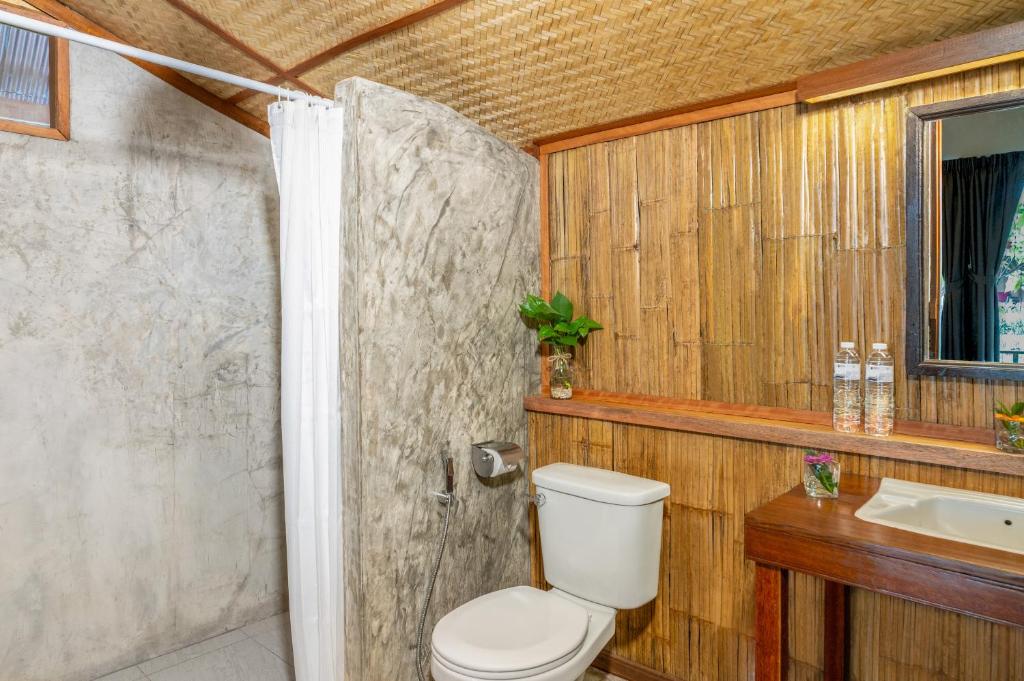 Luxury Farm House - 4