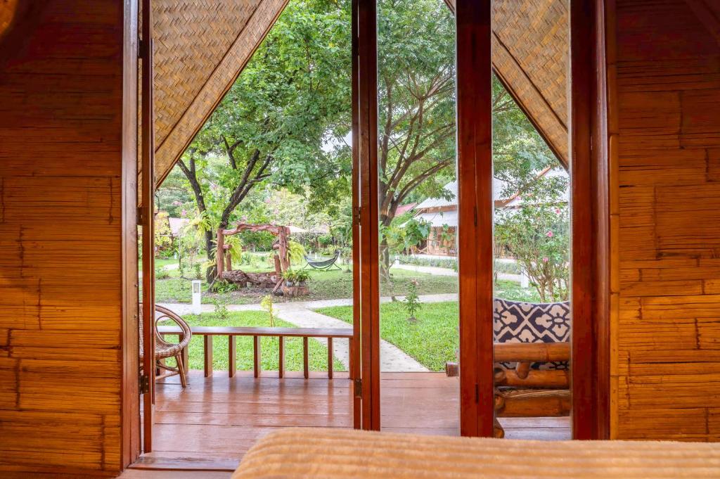 Luxury Farm House - 7