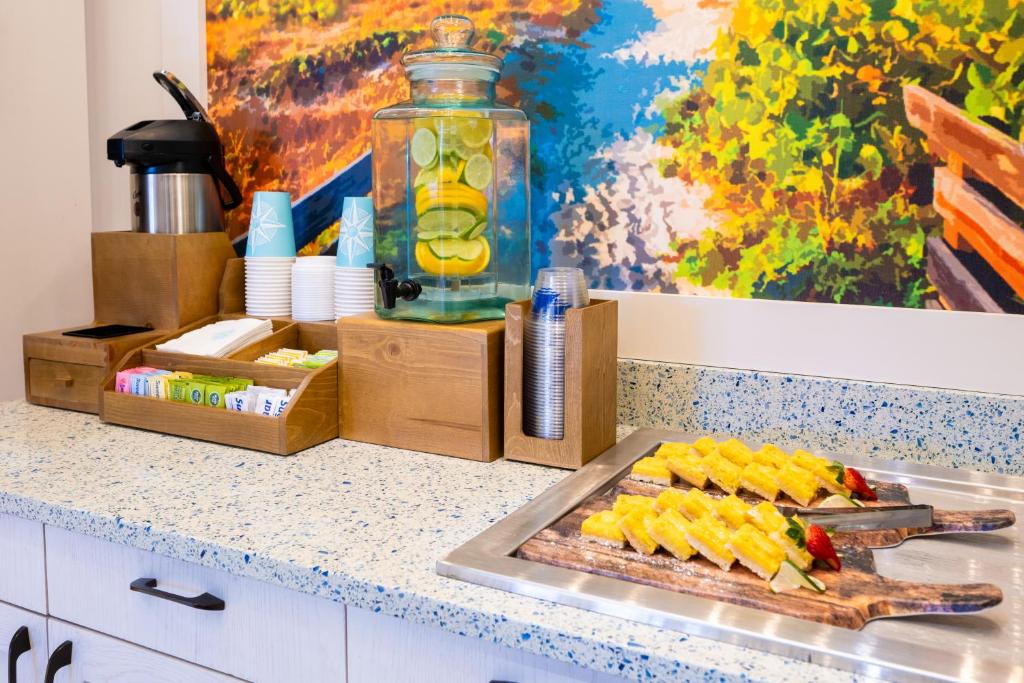 Compass by Margaritaville Hotel Pigeon Forge photo