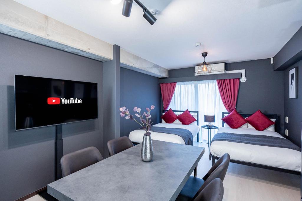 ＭＥＬＬ－ＴＨＥＡＴＥＲ ＲＥＳＯＲＴ