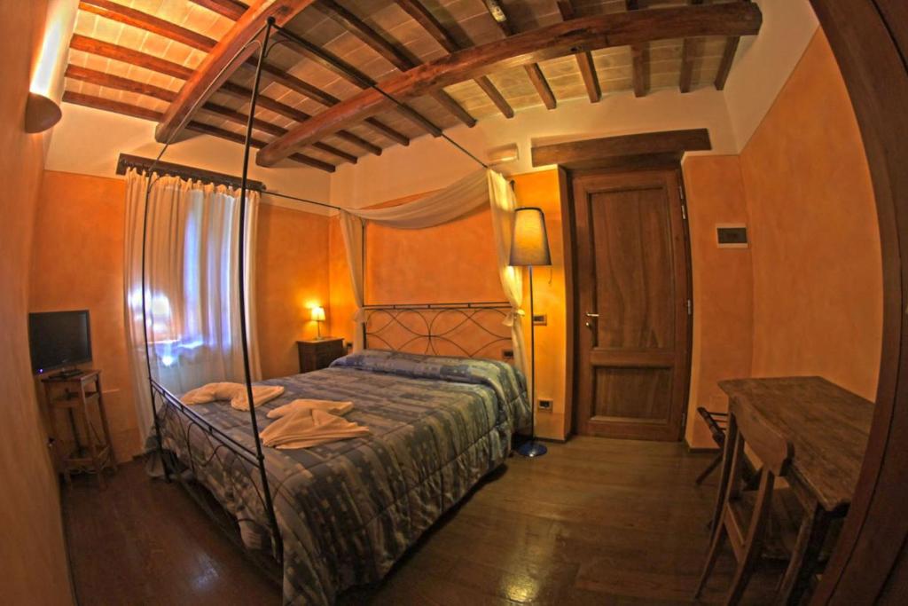 Posteľ alebo postele v izbe v ubytovaní Agriturismo Casale nel Parco dei Monti Sibillini