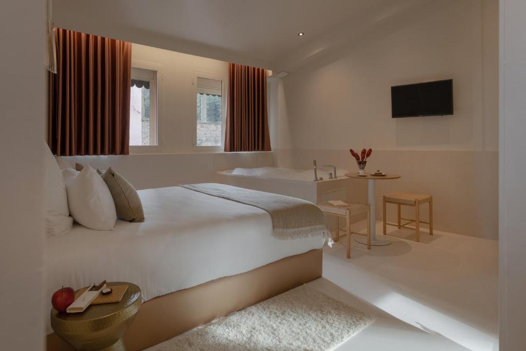 MiHotel Le Gourguillon - Resim 32