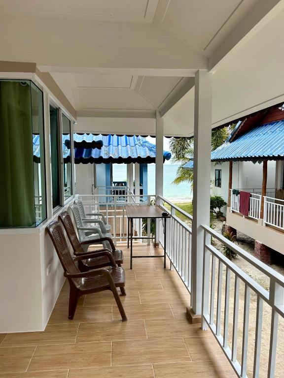 Balkón nebo terasa v ubytování Euphoria Bungalow