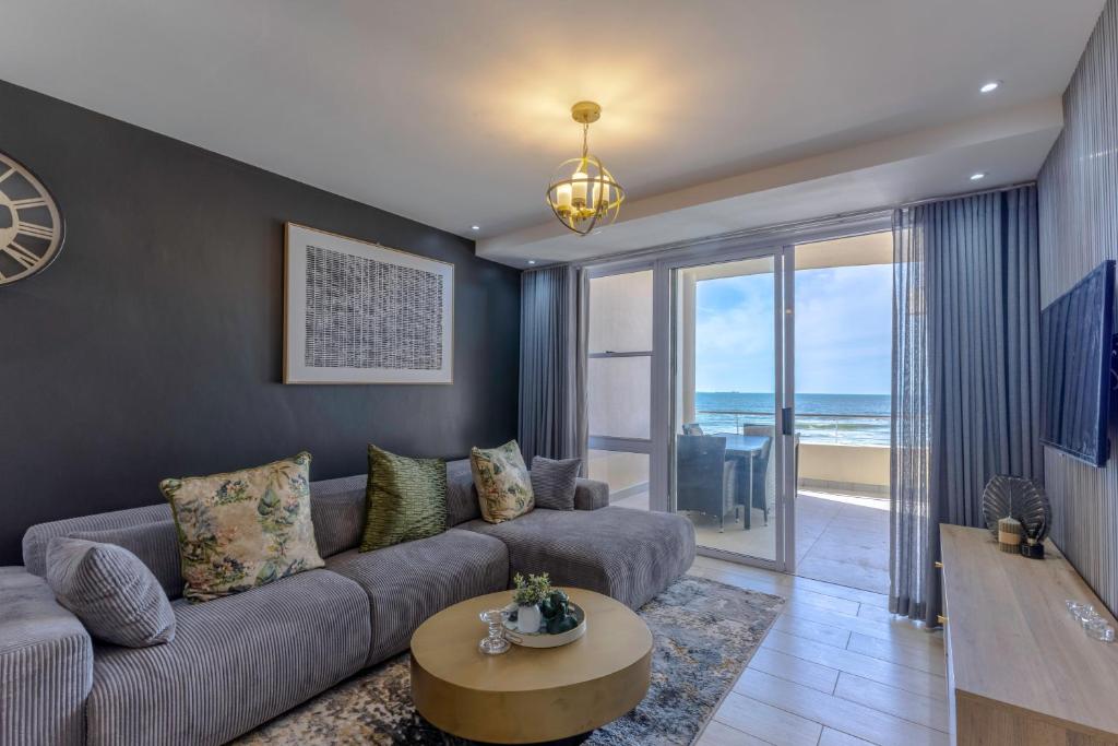 Lagoon Beach Luxury Apartments, Cape Town (updated prices 2026) - Luxury Seaside Beachfront Apartments