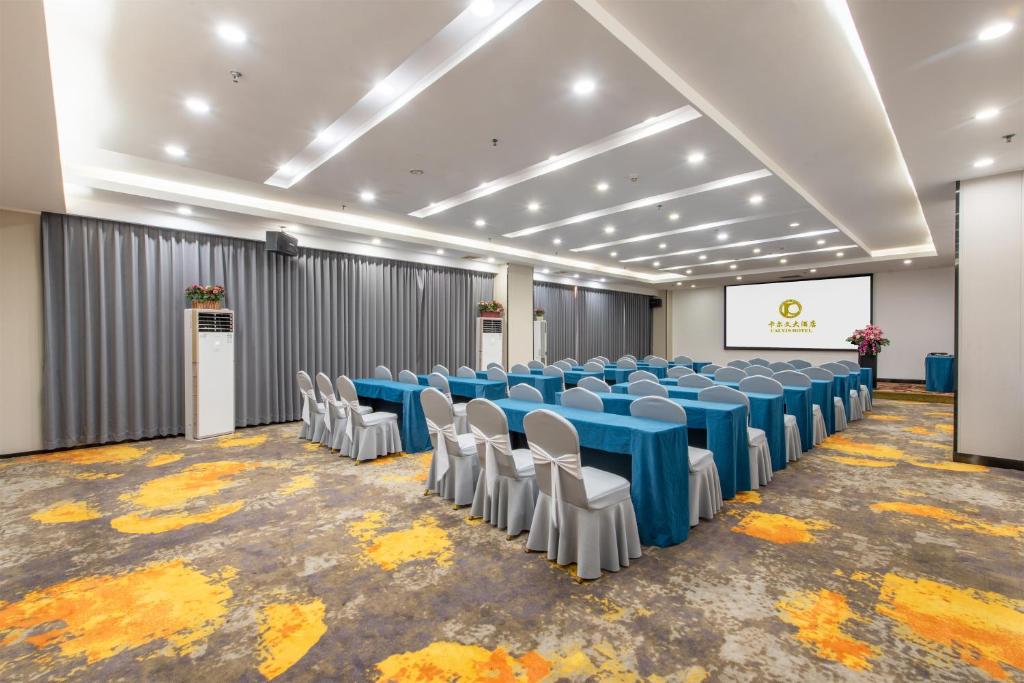 Konferenční prostory v ubytování Calvin International Hotel Guangzhou Baiyun International Airport Huadu Plaza Branch - Free Deliver Service to Guangzhou Baiyun International Airport & Free Deliver Service to Canton Fair Complex During Canton Fair Period