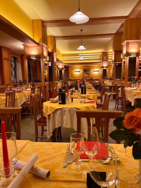 Restaurace v ubytování Hotel Breuil